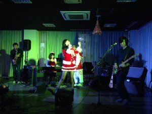 600710_10203918541802845_1634662320467516748_n