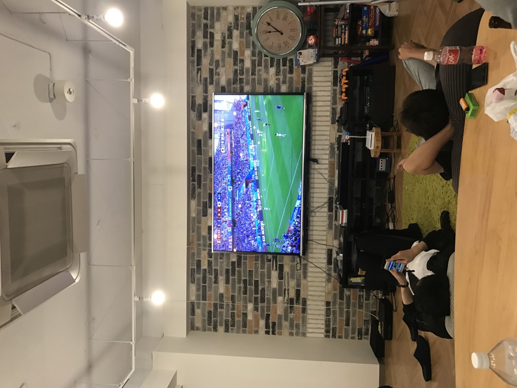 23F0AC5C-6AA0-40C2-B707-4BFCAE2C1AB0