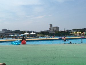 中央の水深は150c m