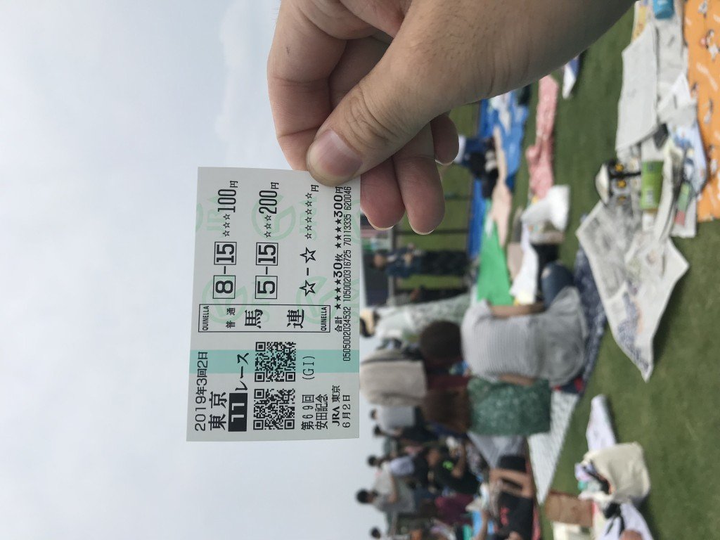 9E62A7AB-83F0-4B2C-907D-4CCF30CBA349