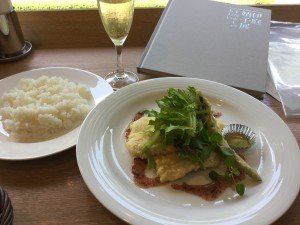 36A577BB-EAFF-4022-8049-4FAD3E12D7FE