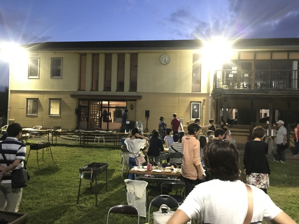 0656E2F9-77BE-4A07-9602-0560566A4A18