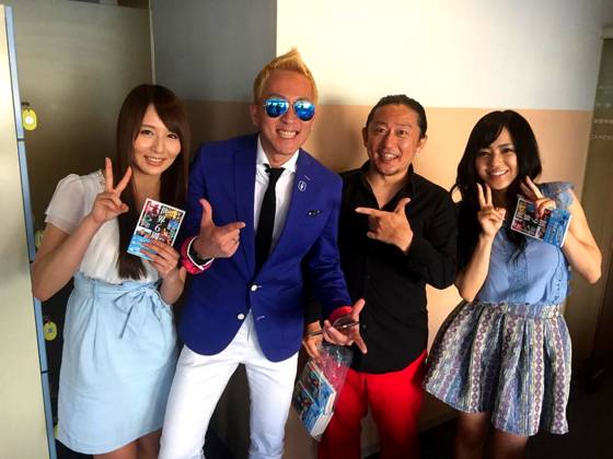 11713400_1615125535397697_1982296948_n-002