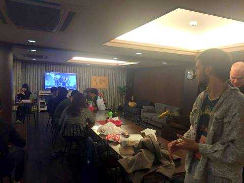 12064326_845469428913894_962364144_n-001