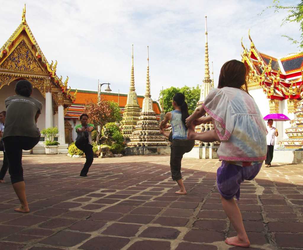 とまこルーシーダットン