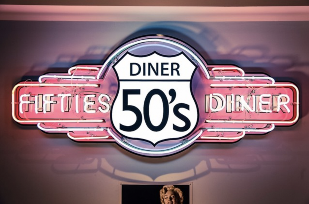 sign_50sdiner1