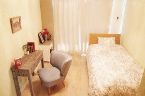 Female Sample Room-01